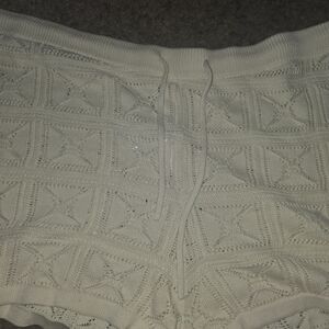 Cream Knit Shorts